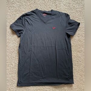 Hollister black v neck short sleeve T-shirt size small